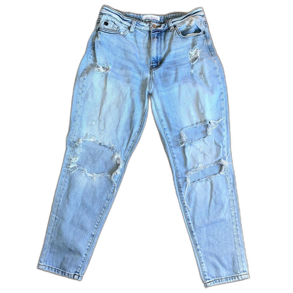 KanCan Women's 11/29 Distressed Tapered Leg Light Wash Denim Jeans 90s